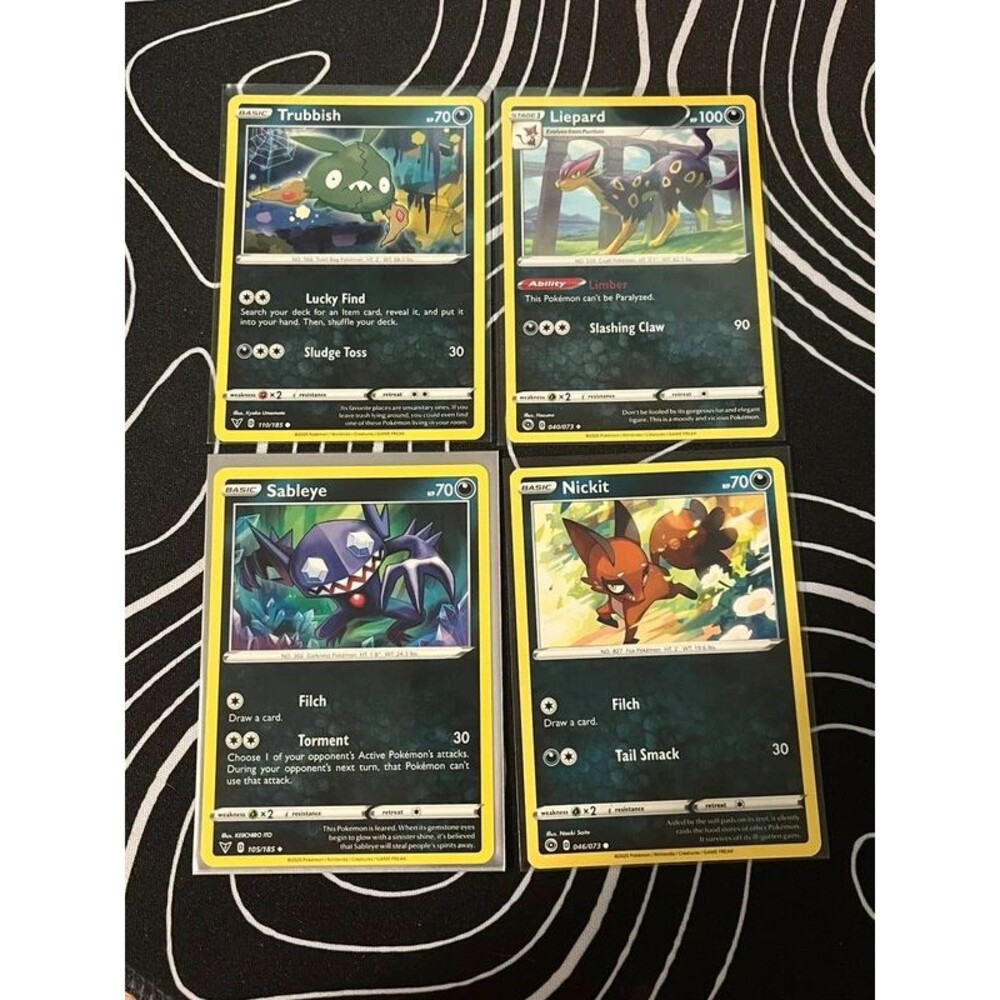 4 Pokemon Dark Element Character Cards
